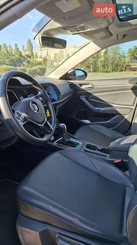 Седан Volkswagen Jetta 2018 в Каменском фото 67 Седан Volkswagen Jetta 2018 в Каменском