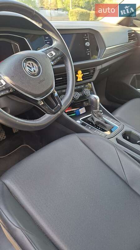 Седан Volkswagen Jetta 2018 в Каменском фото 70 Седан Volkswagen Jetta 2018 в Каменском