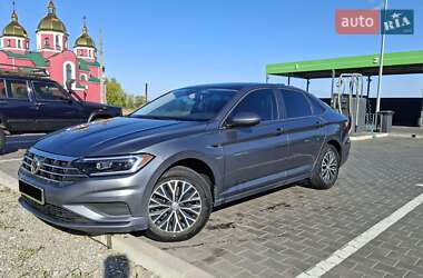 Седан Volkswagen Jetta 2018 в 
