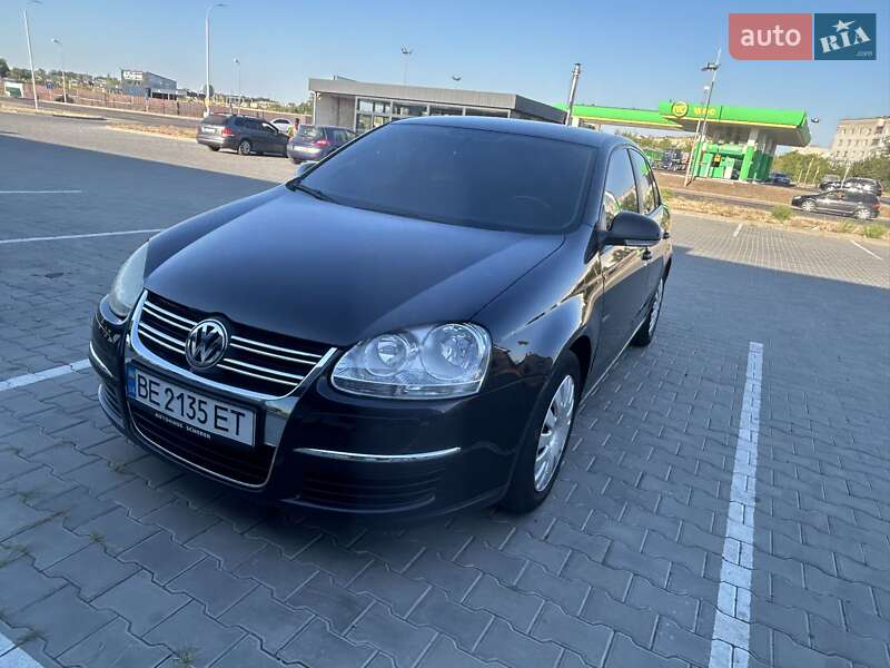 Седан Volkswagen Jetta 2006 в 