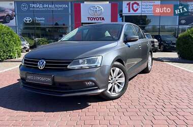 Седан Volkswagen Jetta 2016 в Хмельницком