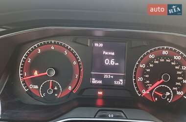 Седан Volkswagen Jetta 2019 в 