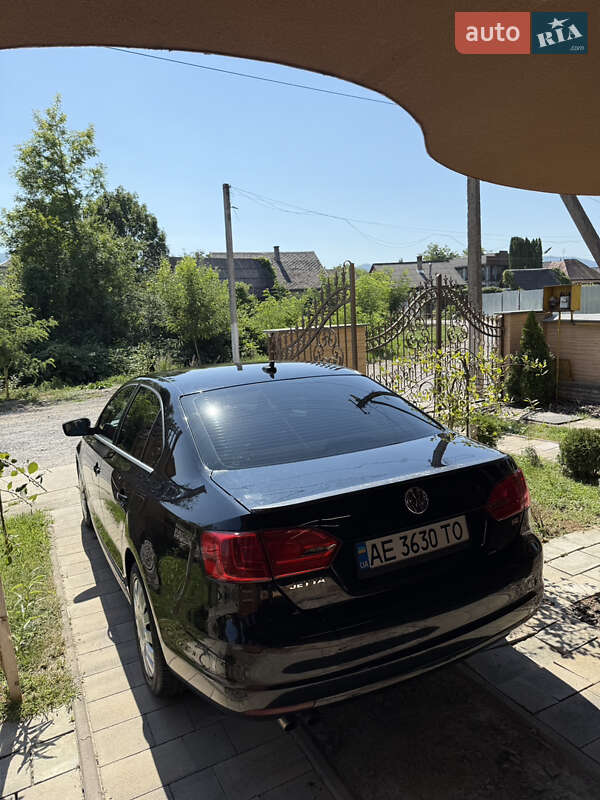 Volkswagen Jetta 2014