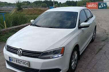 Седан Volkswagen Jetta 2014 в Києві