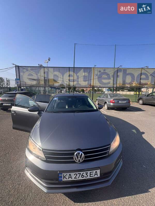 Седан Volkswagen Jetta 2016 в Киеве фото Седан Volkswagen Jetta 2016 в Киеве