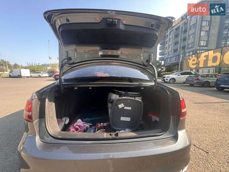 Седан Volkswagen Jetta 2016 в Киеве фото 4 Седан Volkswagen Jetta 2016 в Киеве