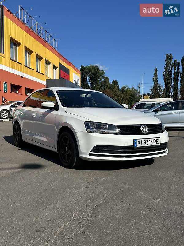 Volkswagen Jetta 2015