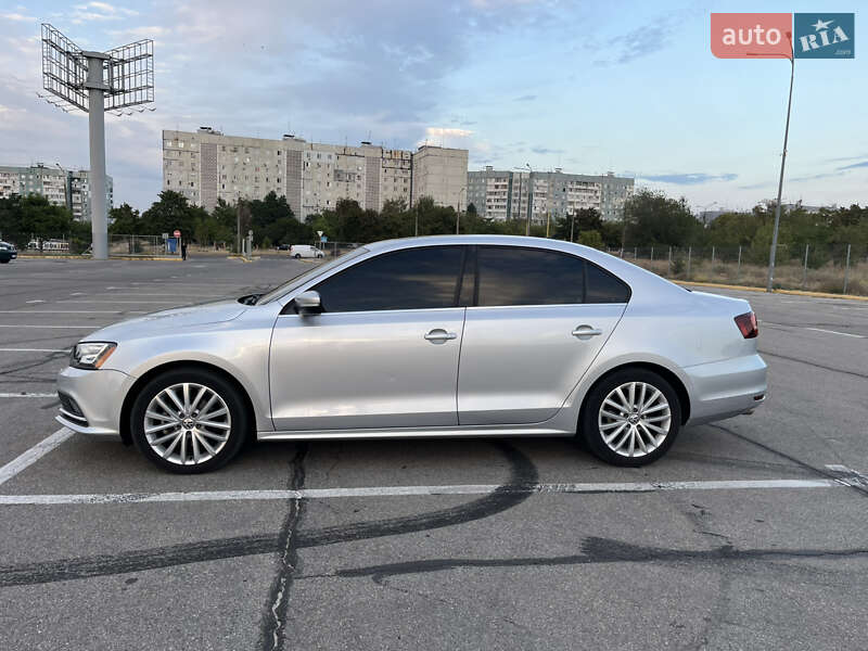 Седан Volkswagen Jetta 2016 в Запорожье