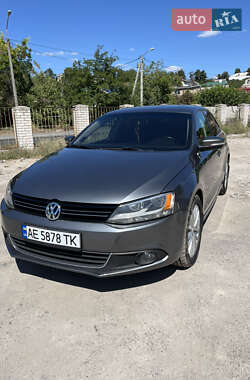 Седан Volkswagen Jetta 2012 в Дніпрі