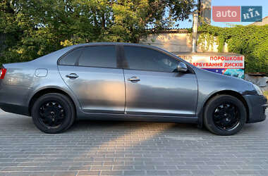 Седан Volkswagen Jetta 2006 в Киеве