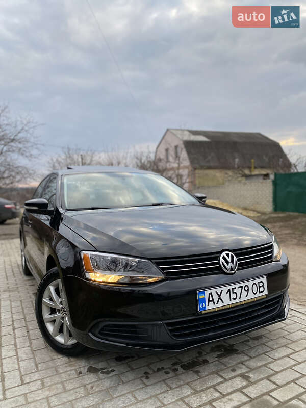 Седан Volkswagen Jetta 2011 в Харькове