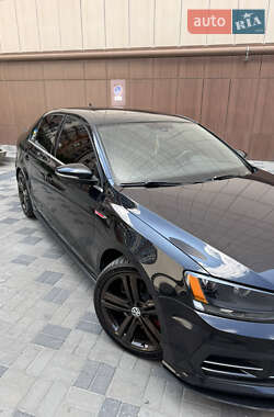 Седан Volkswagen Jetta 2014 в Днепре