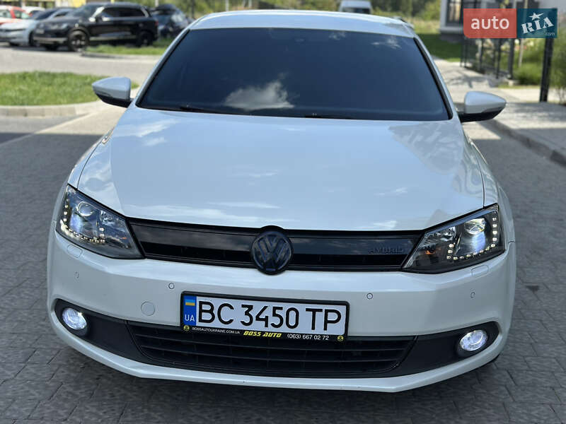 Volkswagen Jetta 2013