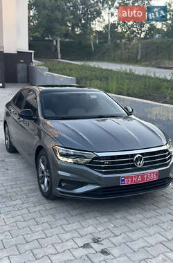 Седан Volkswagen Jetta 2019 в Луцке