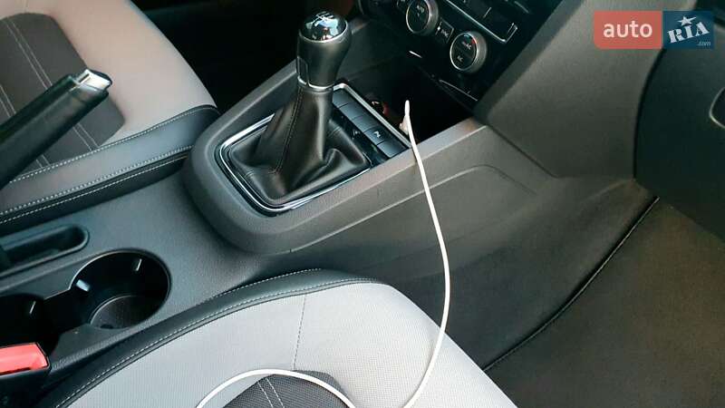 Седан Volkswagen Jetta 2016 в Тетієві фото 13 Седан Volkswagen Jetta 2016 в Тетієві