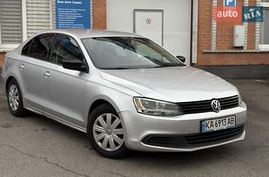 Седан Volkswagen Jetta 2013 в Києві