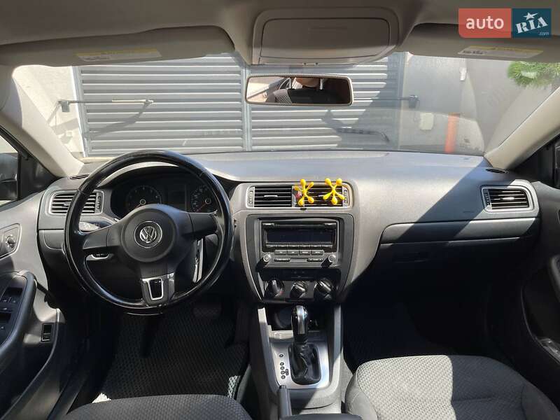 Седан Volkswagen Jetta 2014 в Житомирі фото 15 Седан Volkswagen Jetta 2014 в Житомирі