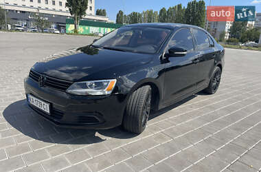 Седан Volkswagen Jetta 2011 в Черкассах