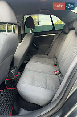 Седан Volkswagen Jetta 2008 в 