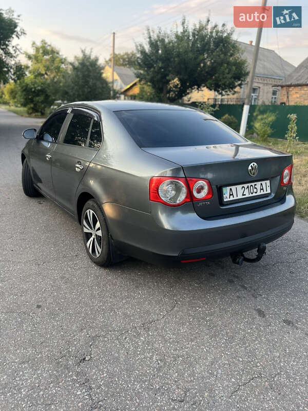 Седан Volkswagen Jetta 2008 в Кагарлику