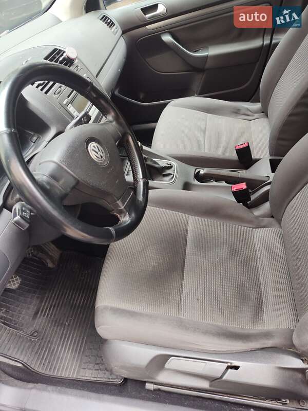 Седан Volkswagen Jetta 2007 в Києві