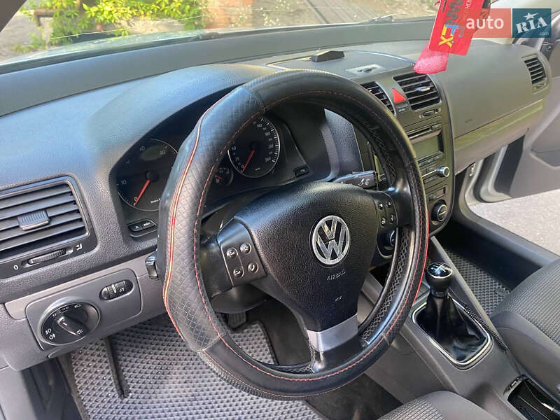 Седан Volkswagen Jetta 2008 в Умани