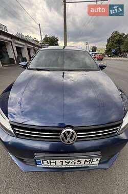 Седан Volkswagen Jetta 2013 в 