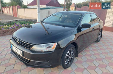 Седан Volkswagen Jetta 2014 в Миколаєві