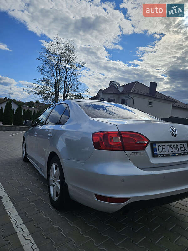 Седан Volkswagen Jetta 2011 в Черновцах фото 10 Седан Volkswagen Jetta 2011 в Черновцах