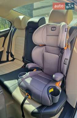 Седан Volkswagen Jetta 2012 в 