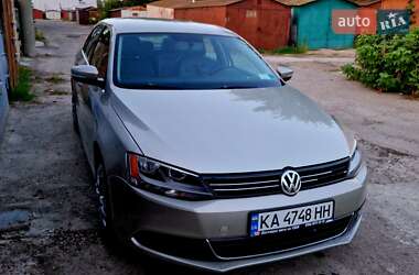 Седан Volkswagen Jetta 2013 в Броварах