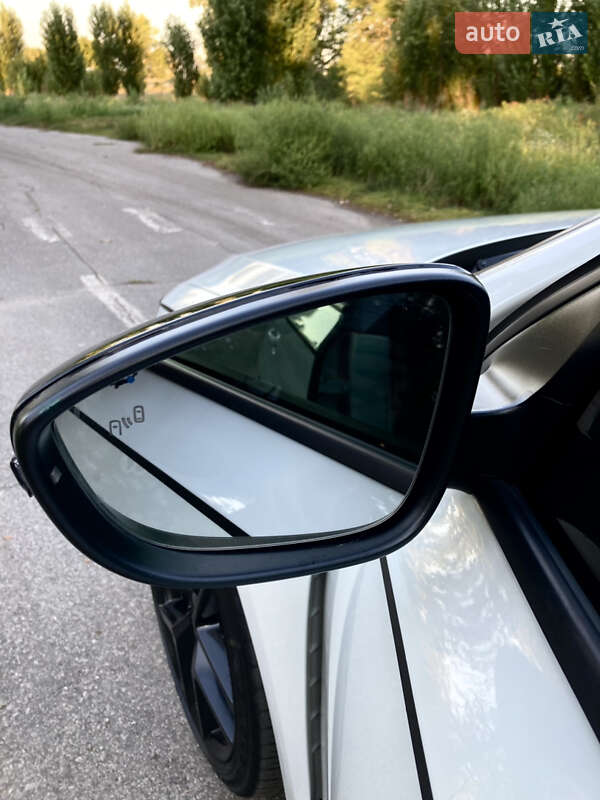 Седан Volkswagen Jetta 2017 в Кременчуці