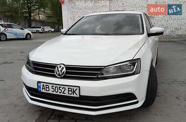 Седан Volkswagen Jetta 2017 в Виннице