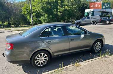 Седан Volkswagen Jetta 2006 в 