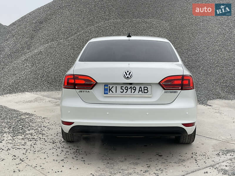 Седан Volkswagen Jetta 2012 в Києві