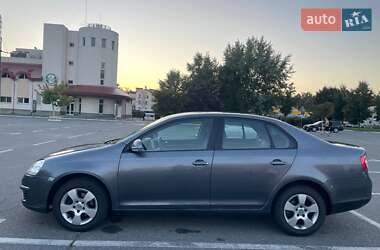 Седан Volkswagen Jetta 2006 в 