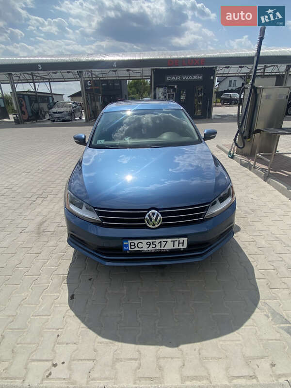 Седан Volkswagen Jetta 2017 в 