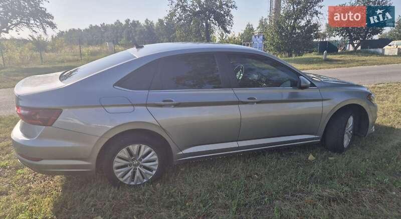 Седан Volkswagen Jetta 2021 в Киеве