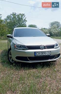Седан Volkswagen Jetta 2011 в Каневе