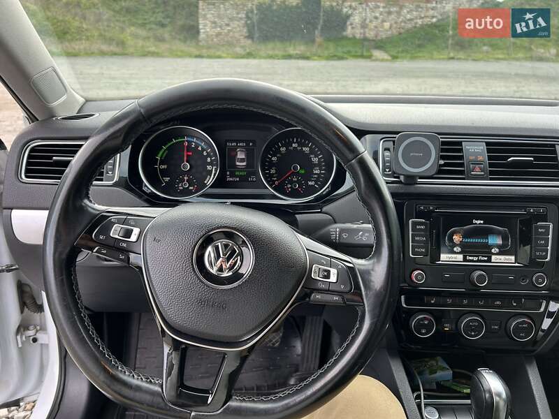 Седан Volkswagen Jetta 2015 в Одессе