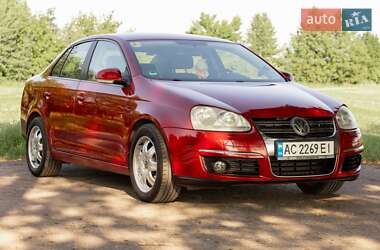 Седан Volkswagen Jetta 2006 в 