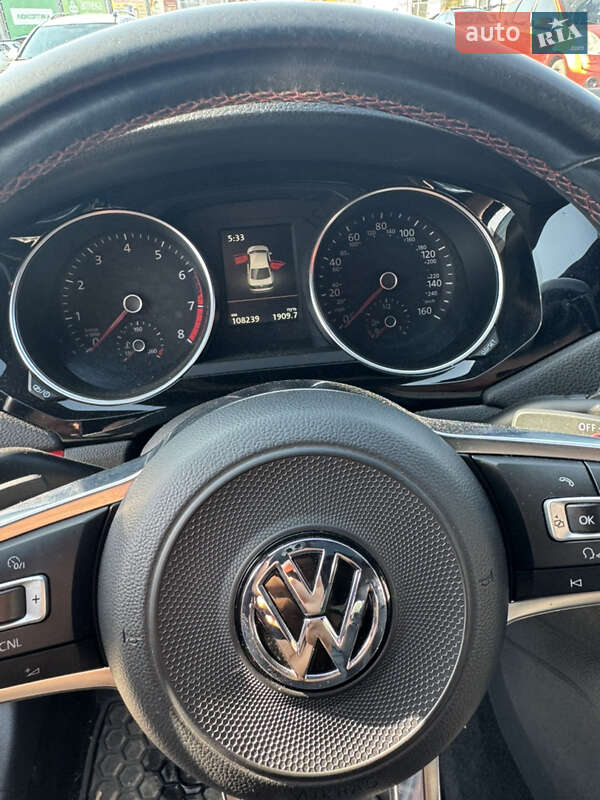Седан Volkswagen Jetta 2016 в Павлограде