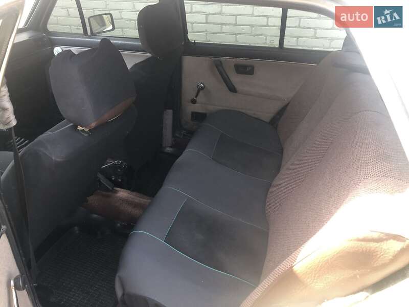 Седан Volkswagen Jetta 1985 в Рожище