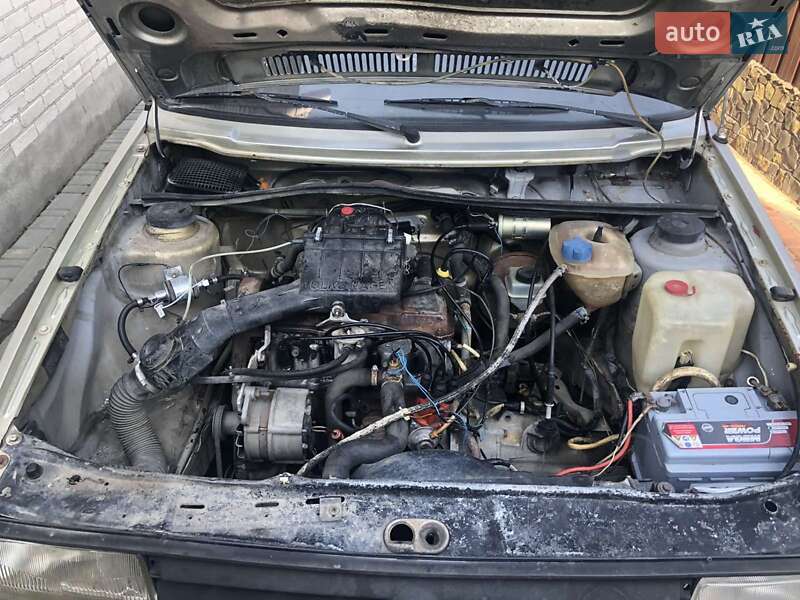 Седан Volkswagen Jetta 1985 в Рожище