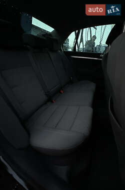 Седан Volkswagen Jetta 2006 в 
