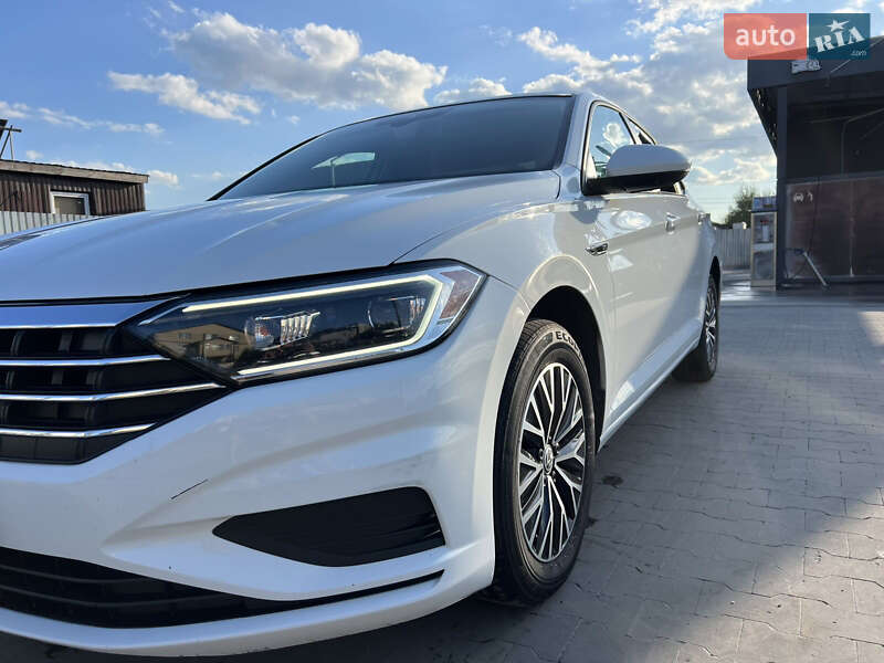 Седан Volkswagen Jetta 2018 в Петропавлівській Борщагівці