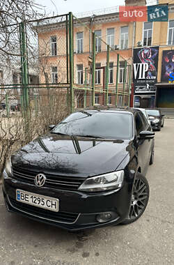 Седан Volkswagen Jetta 2014 в Одесі