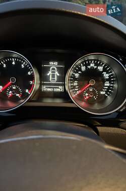 Седан Volkswagen Jetta 2014 в 