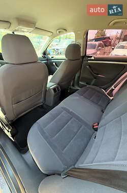 Седан Volkswagen Jetta 2006 в 
