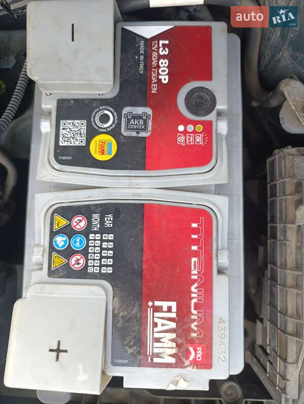 Седан Volkswagen Jetta 2009 в Львові